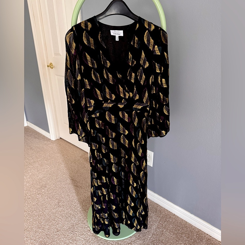 Brand new gorgeous Black and Gold Dress
